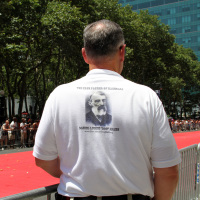 At the Red Carpet Show (Parade) for the 2013 MLB All-star Game
